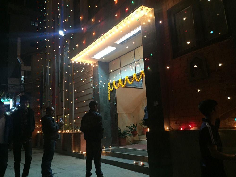 Hotel Excelsior Kathmandu Exteriör bild