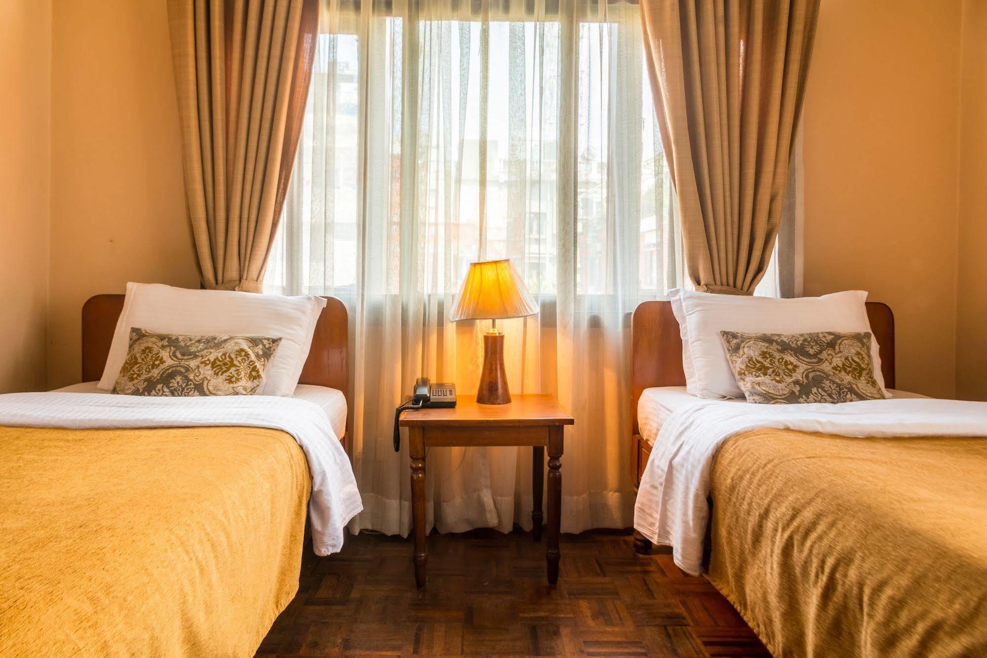 Hotel Excelsior Kathmandu Exteriör bild